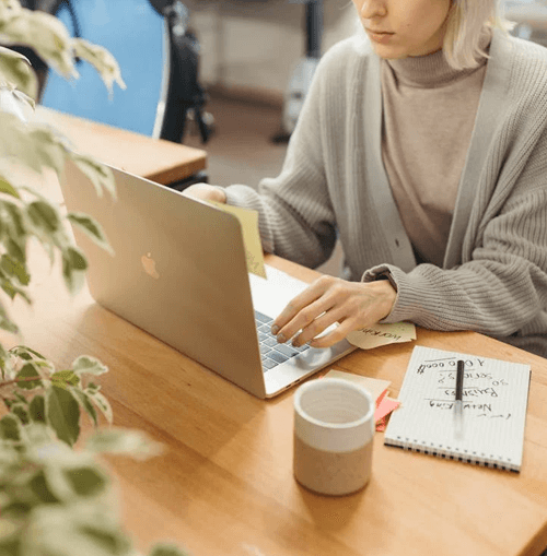 Ferme Invion illustration de l'équipe de soutien